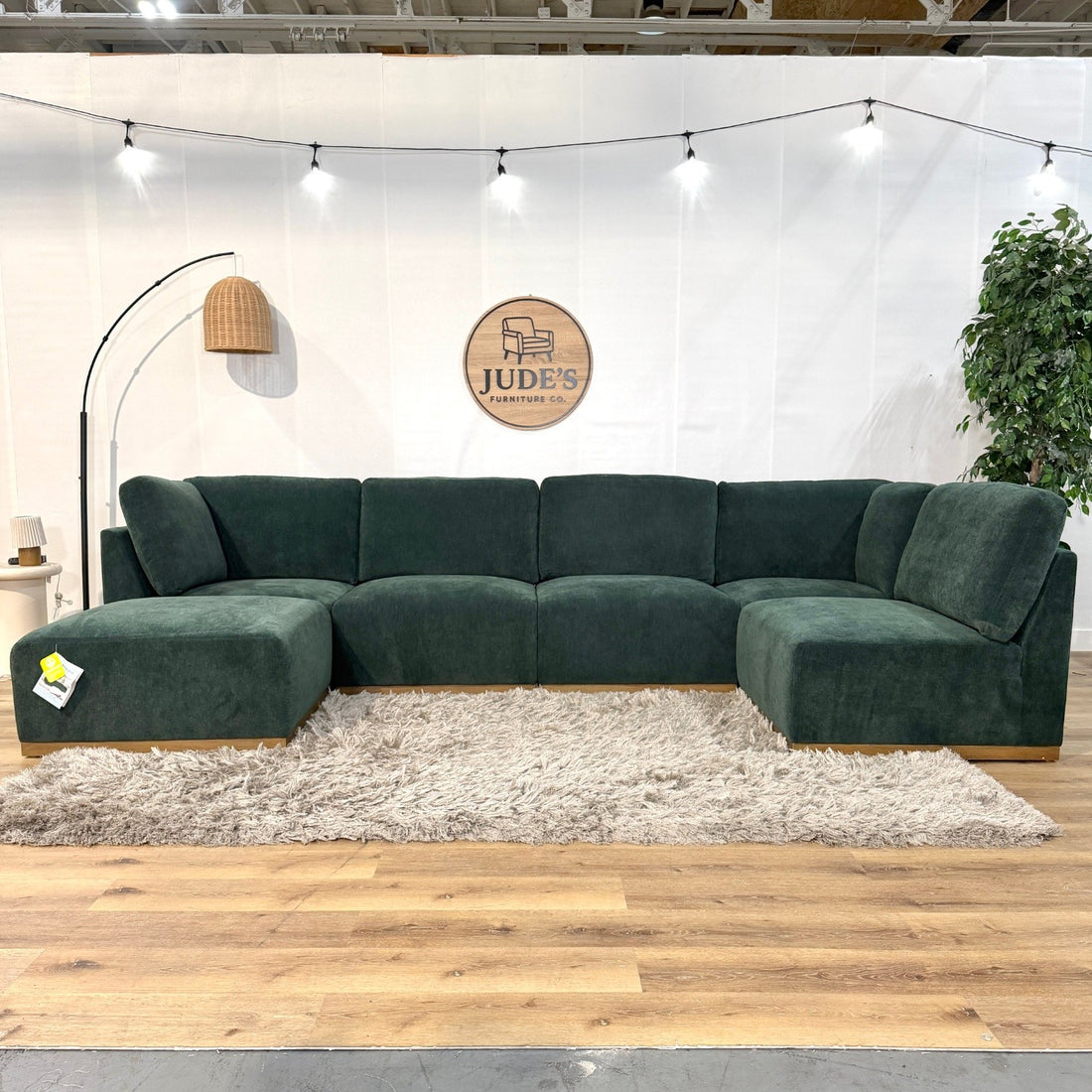 Henredon Murphy Fabric 6-piece Modular Sectional with Ottoman, Green