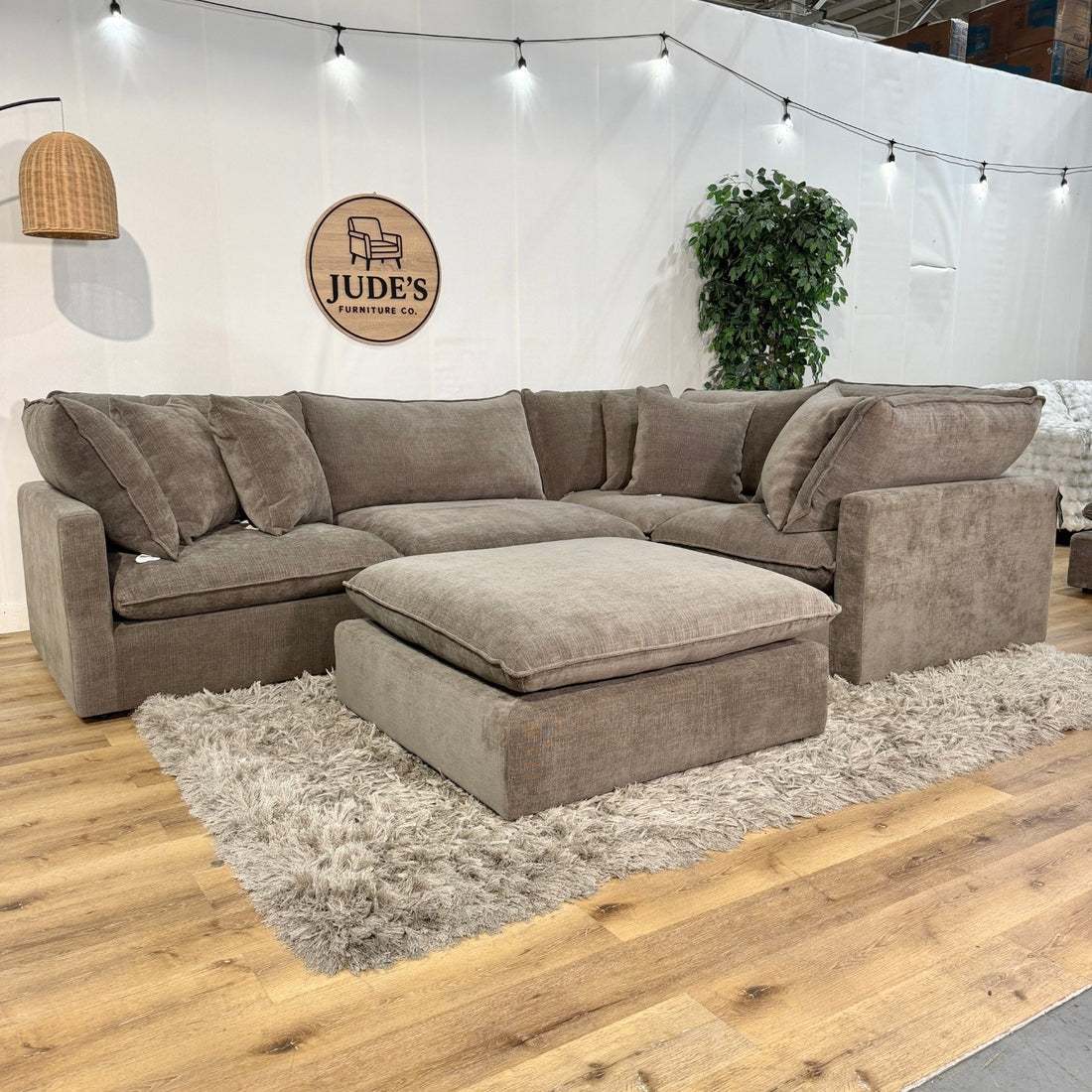 Mira 5-piece Fabric Modular Sectional